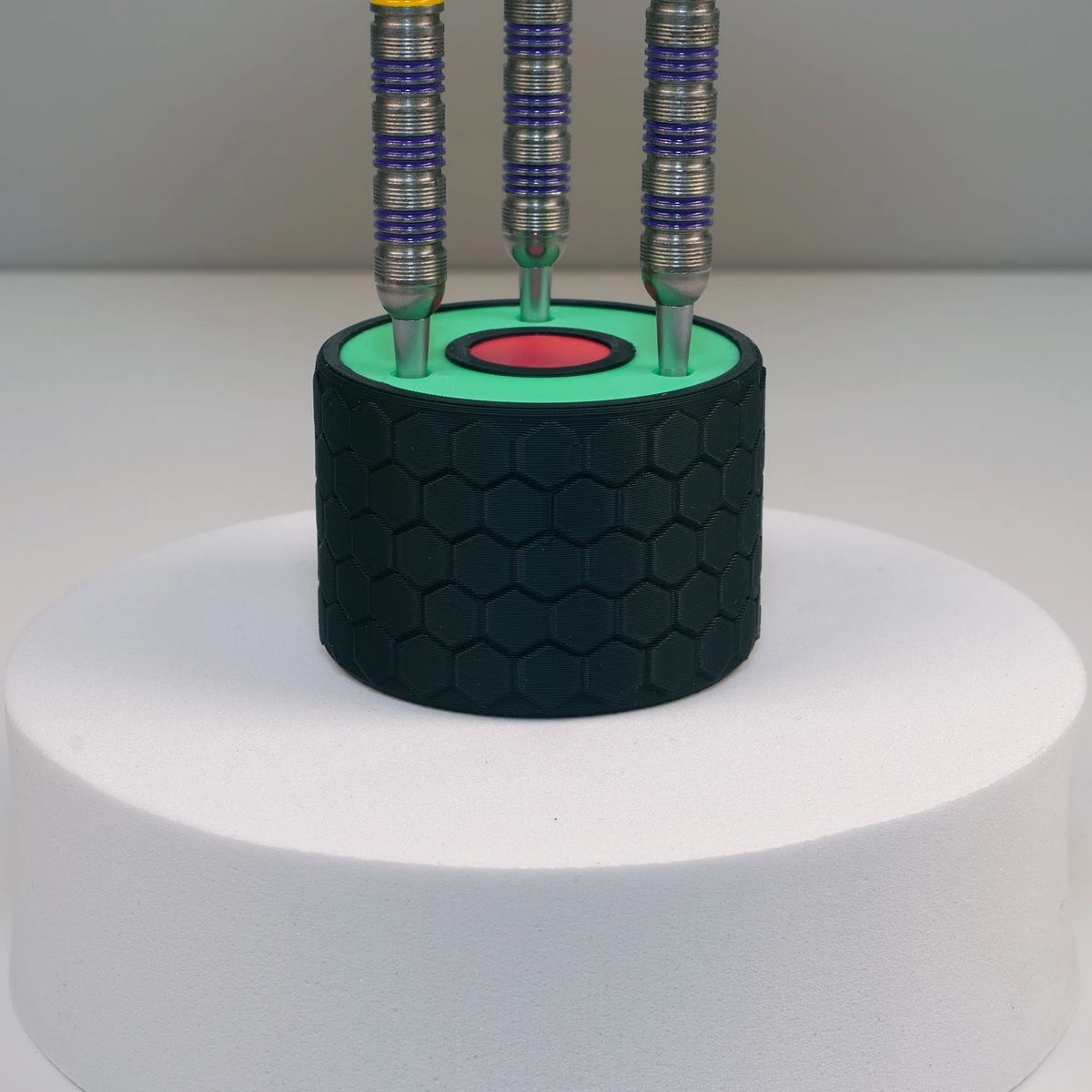 NYT Studio Darthalter Bullseye für 1 Steeldart Set Aufbewahrung