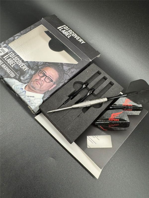 Cosmo Darts Discovery Label Daisuke Akamatsu Steeldarts 20,5 Gramm Steeldarts
