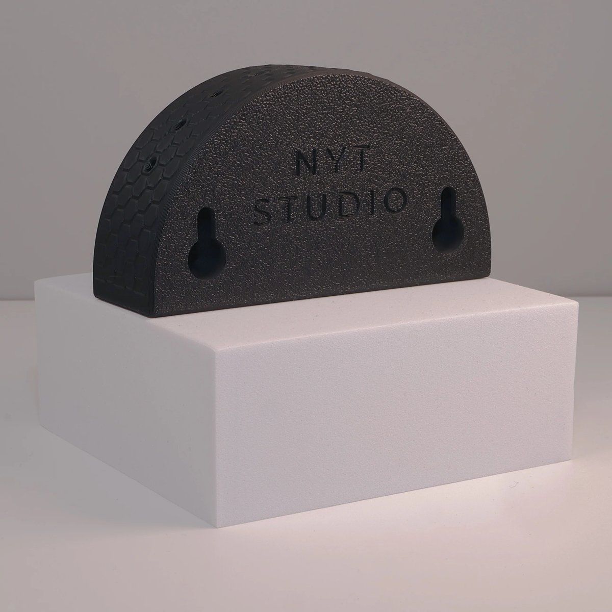 NYT Studio Darthalter Dartmount 9 für 3 Steeldart Sets Aufbewahrung